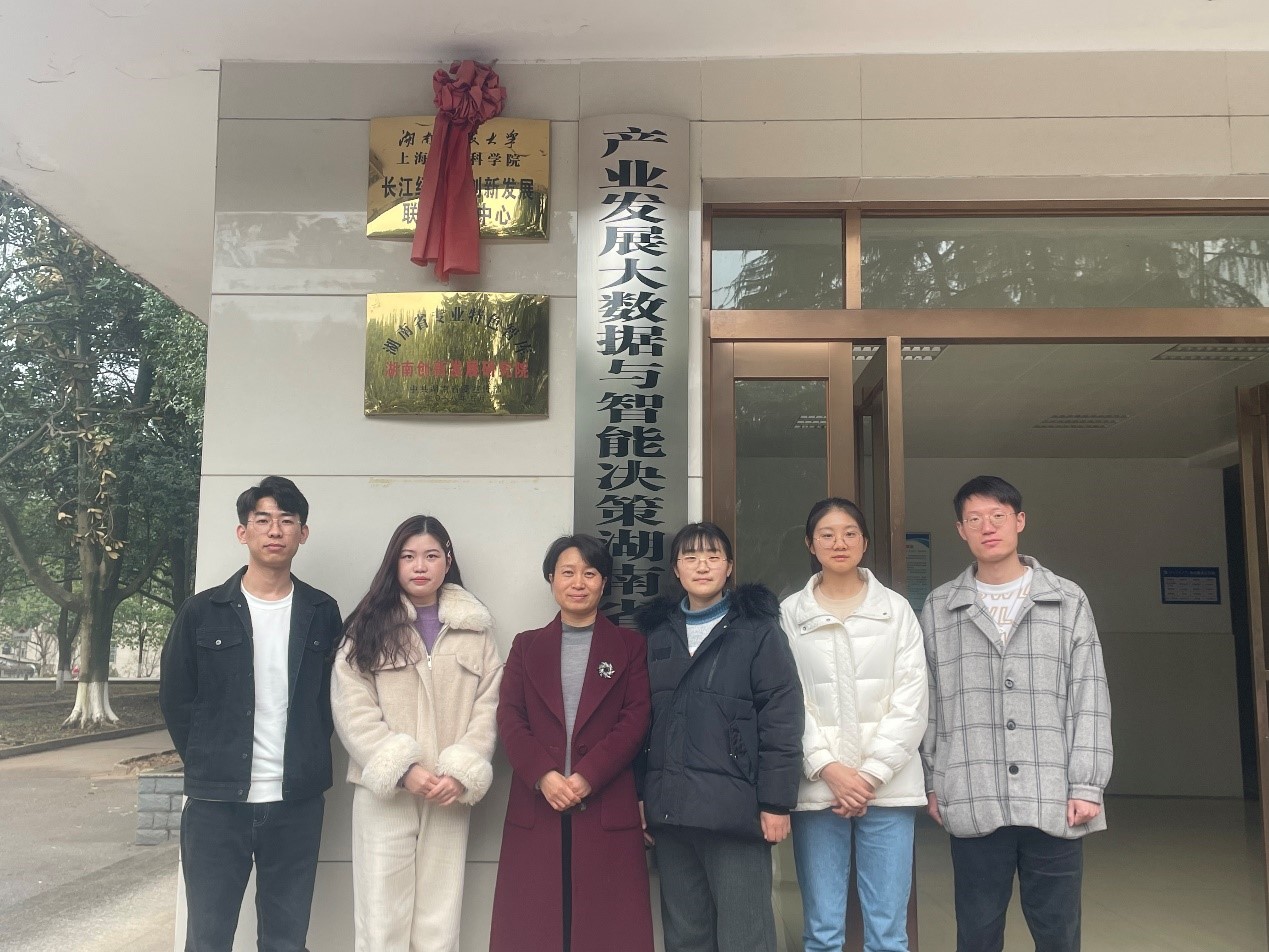 f36eee44f4c84e349003ed6345b1a213.jpg f36eee44f4c84e349003ed6345b1a213.jpg