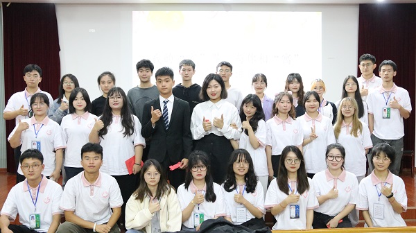 ee9de67aed364326b9013cb8ed3fd073.jpg ee9de67aed364326b9013cb8ed3fd073.jpg