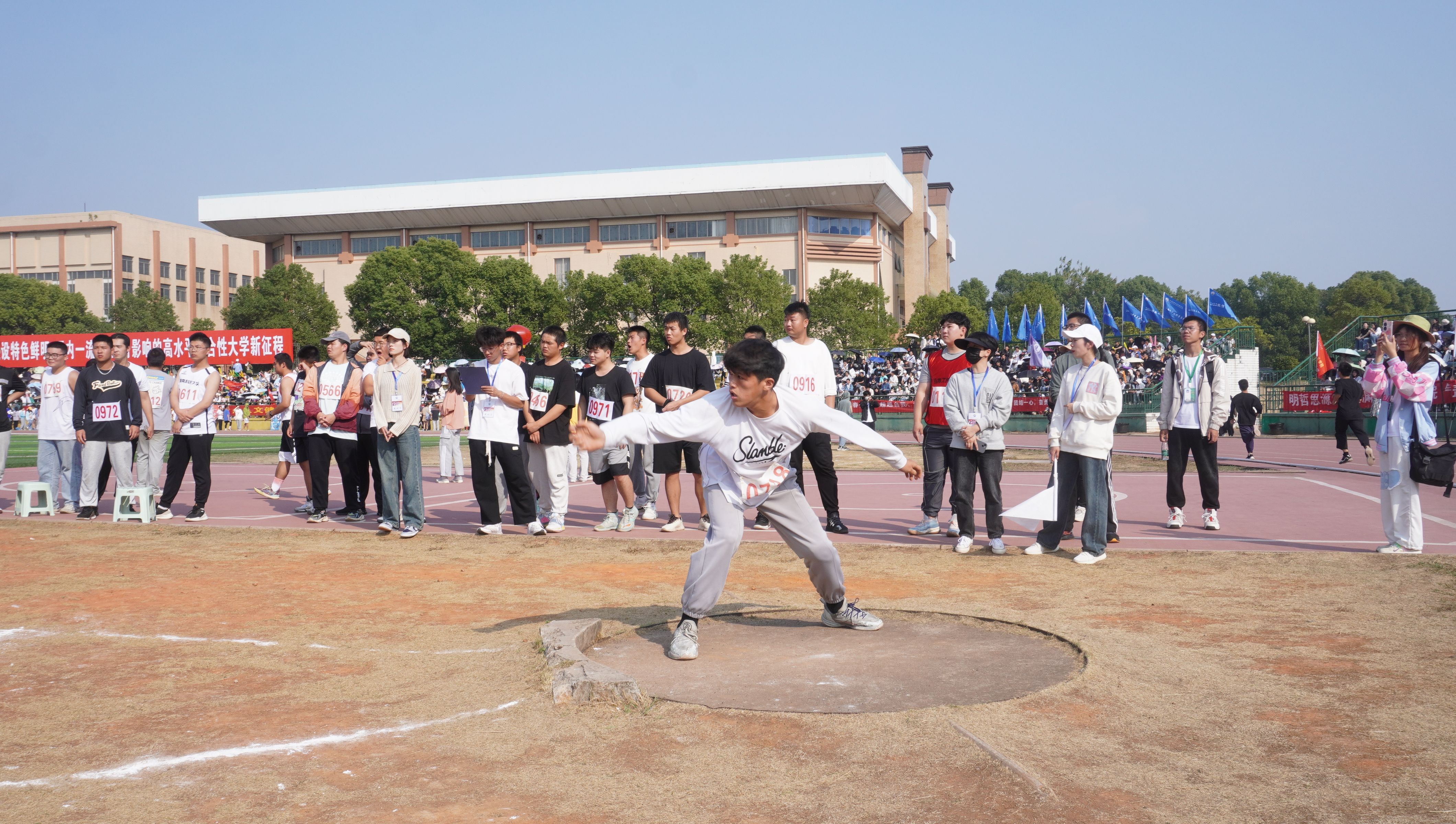 baa57a0153ab44a8b628c71f8c15fae9.jpg baa57a0153ab44a8b628c71f8c15fae9.jpg