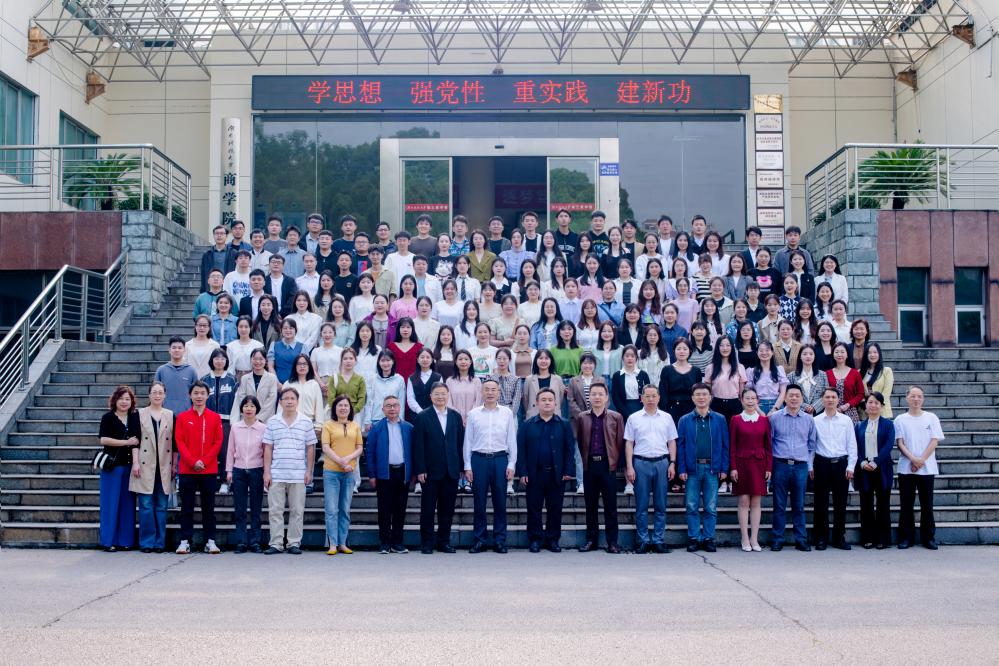 484e3594cf824ac2b92cc519b4ef4029.jpg 484e3594cf824ac2b92cc519b4ef4029.jpg