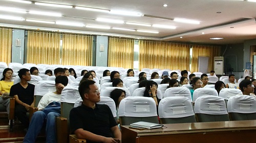 42b359b38f7c4a4091491262840b7641.jpg 培训会现场.jpg