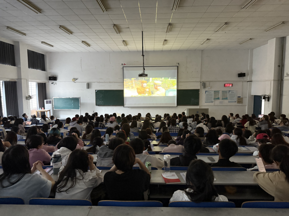 edce2f9eb9ae4b7da9cef9e8ece436a1.png image.png