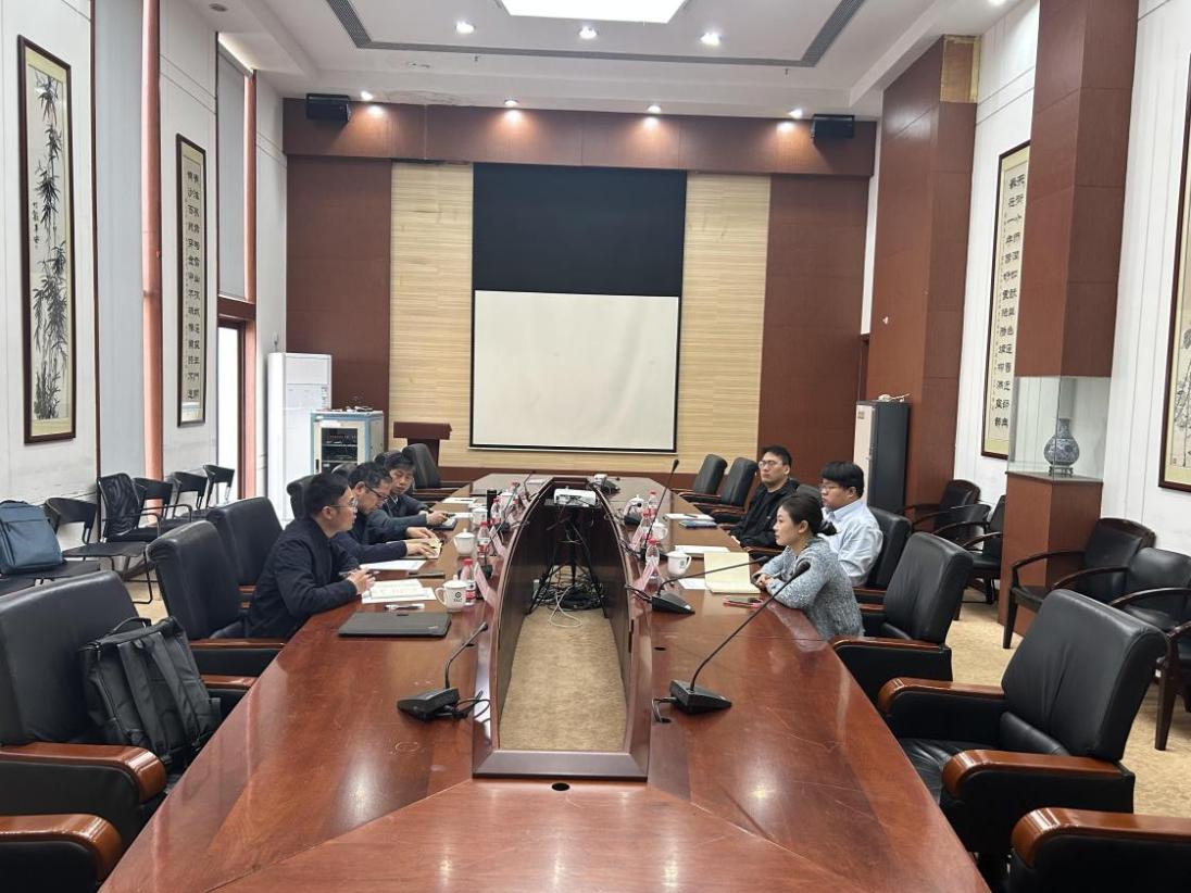 ee4fdf4151544900b1f58ef279467af0.jpg ee4fdf4151544900b1f58ef279467af0.jpg